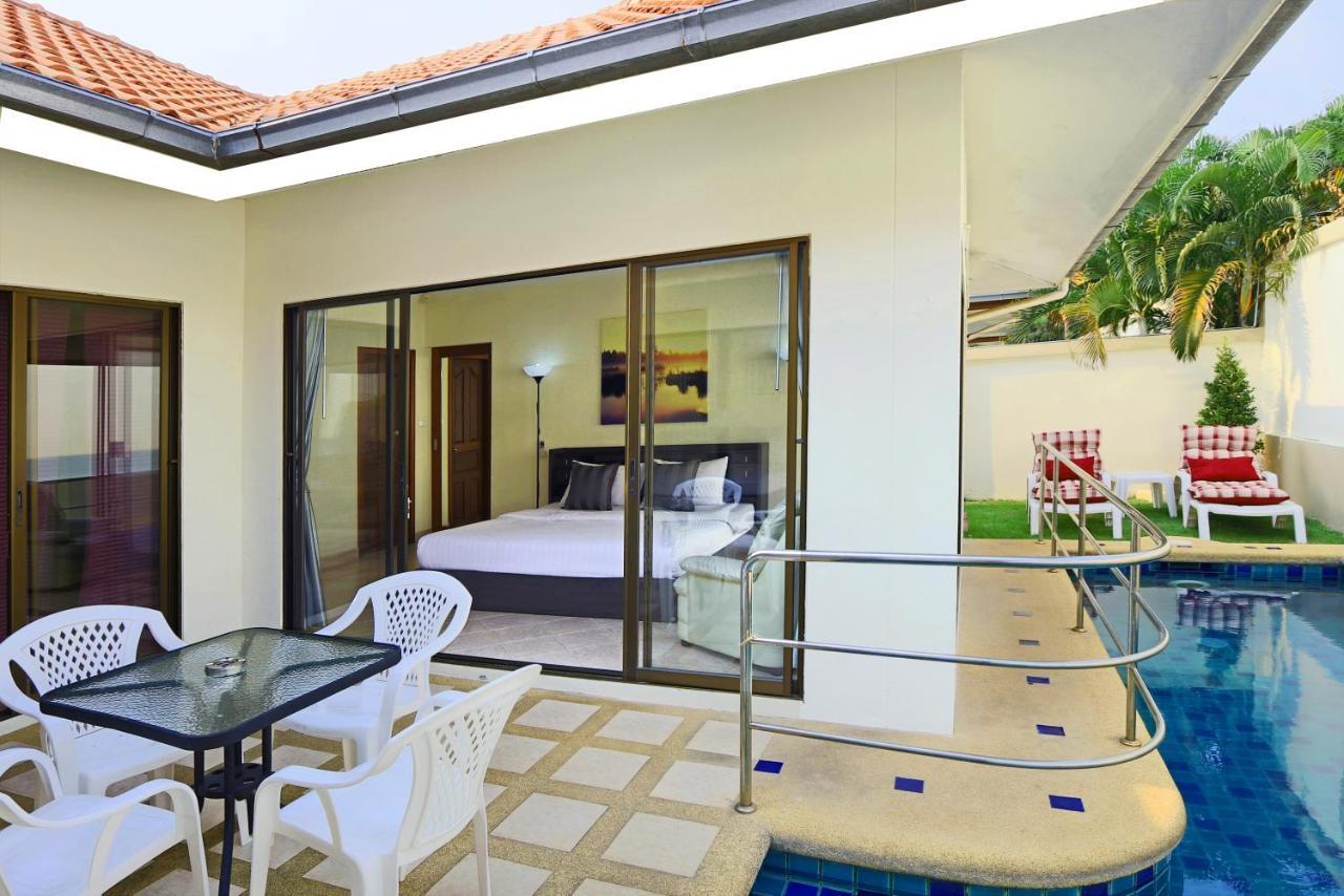 Avoca Pool Villas Pattaya Rum bild