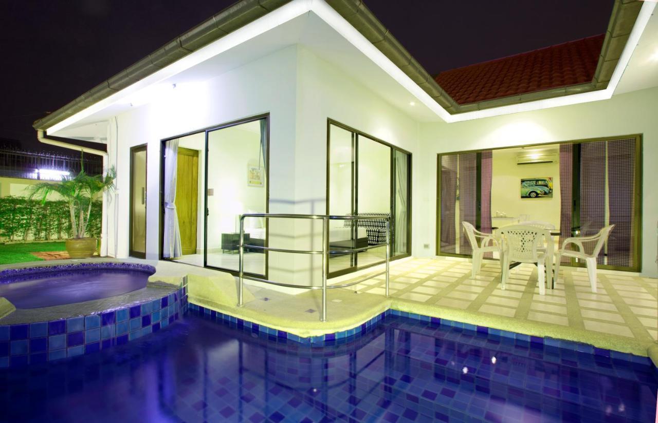 Avoca Pool Villas Pattaya Rum bild