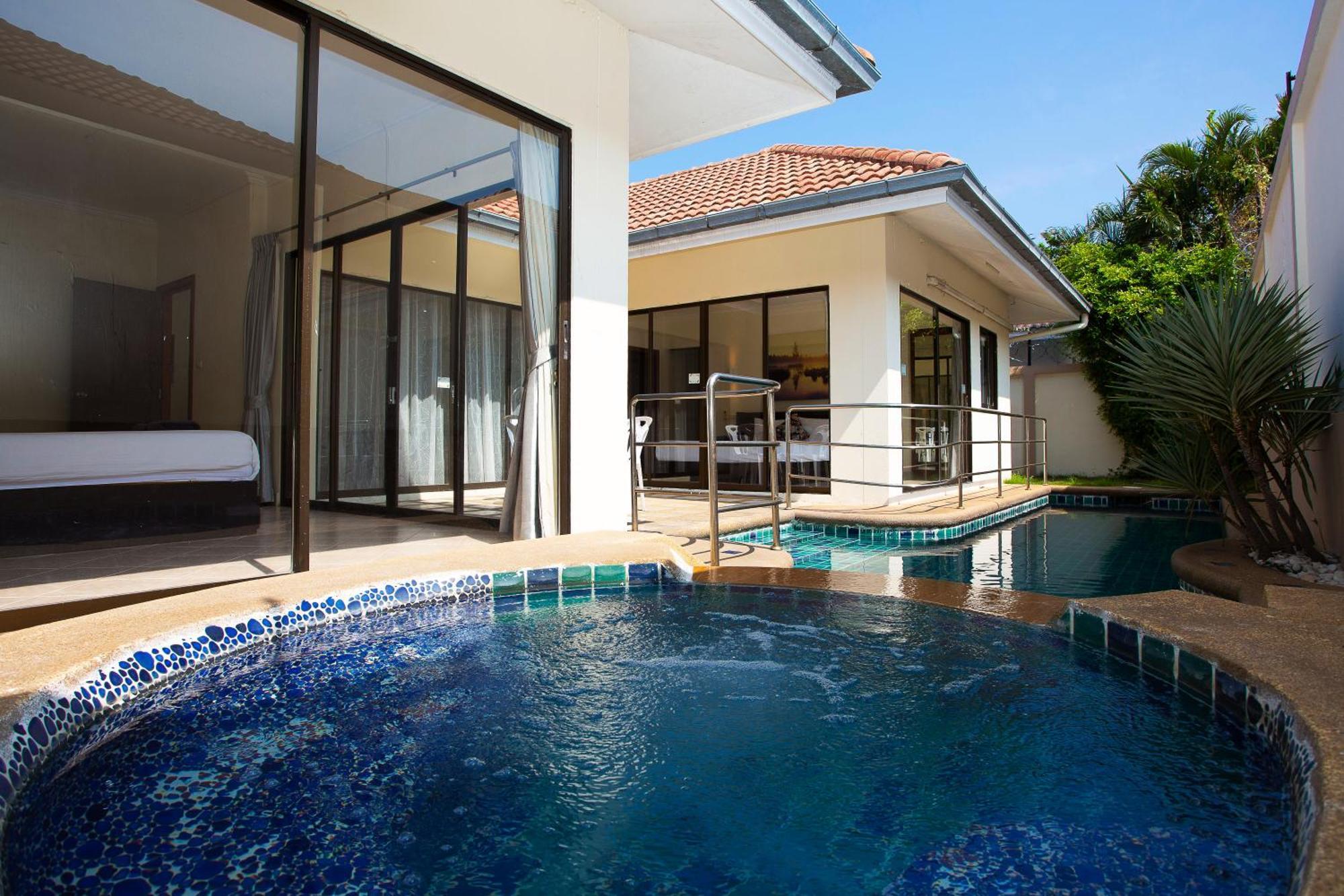 Avoca Pool Villas Pattaya Rum bild
