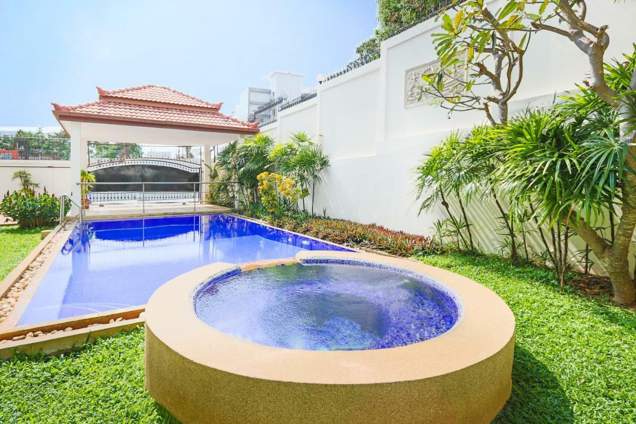 Avoca Pool Villas Pattaya Exteriör bild
